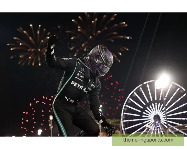 F1围场震动红牛换帅汉密尔顿转会传闻再起波澜赛季格局生变引关注 F1围场震动红牛换帅汉密尔顿转会传闻再起波澜赛季格局生变引关注