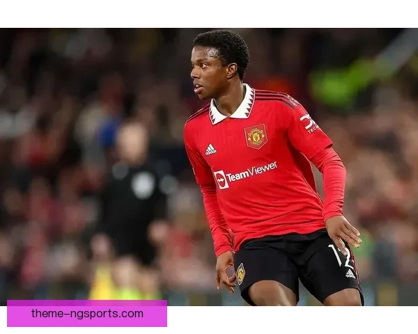 曼联新赛季重建提速主帅引援计划全面曝光冲击前四目标明确再出发 曼联新赛季重建提速主帅引援计划全面曝光冲击前四目标明确再出发