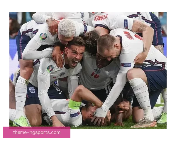 激情绿茵对决解析顶级足球赛事背后的战术与荣耀之路